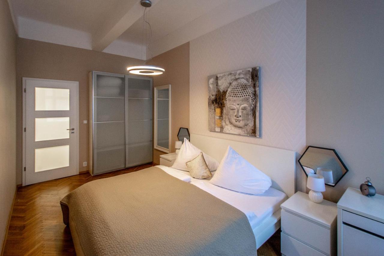 Design Apartment By Ruterra Prague Exterior photo
